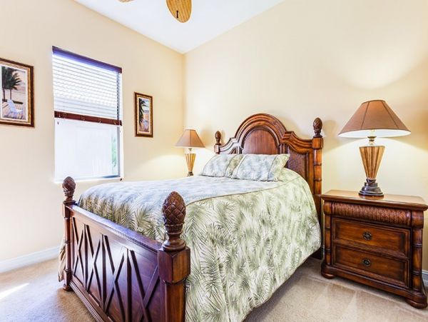 Naples Home 1019792