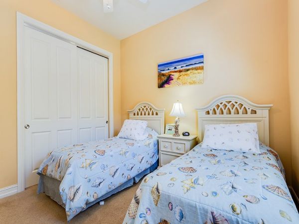 Naples Home 1019792