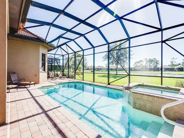 Naples Home 1019792