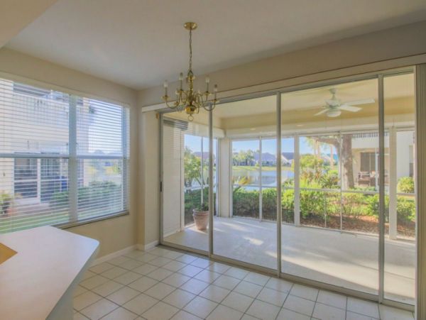 Naples Condo 1019793