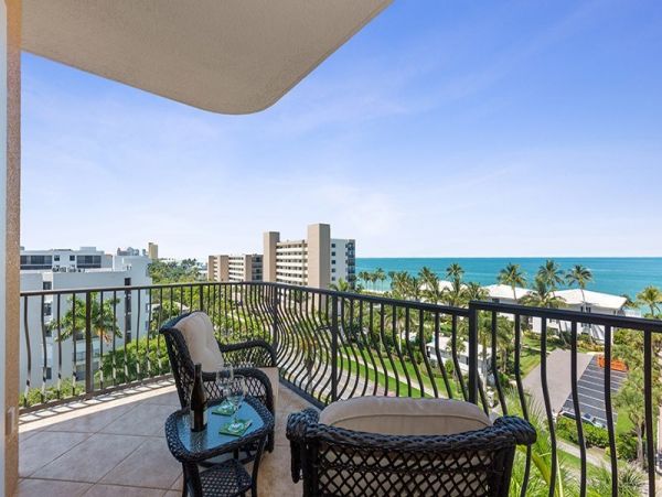 Expansive balcony overlooking the Bay and Gulf