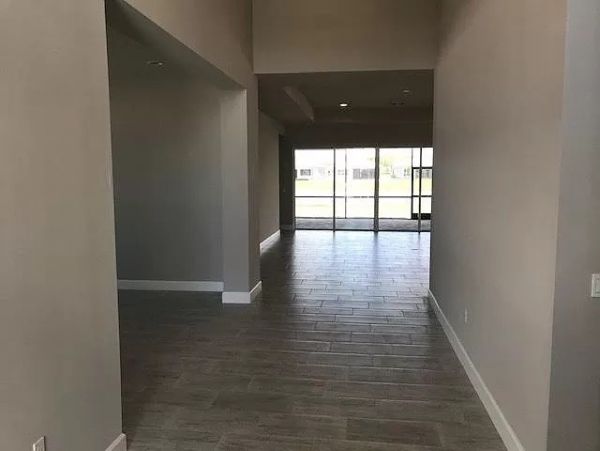 Naples Home 1019795