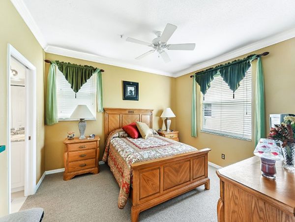 Naples Condo 1019796
