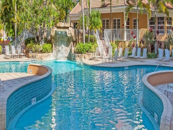 Naples Condo 1019798