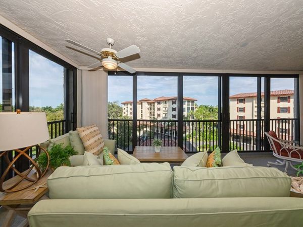 Naples Condo 1019799