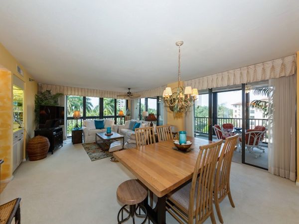 Naples Condo 1019799
