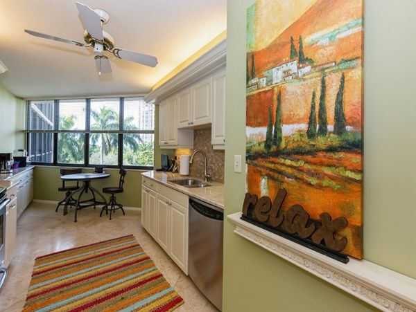 Naples Condo 1019799