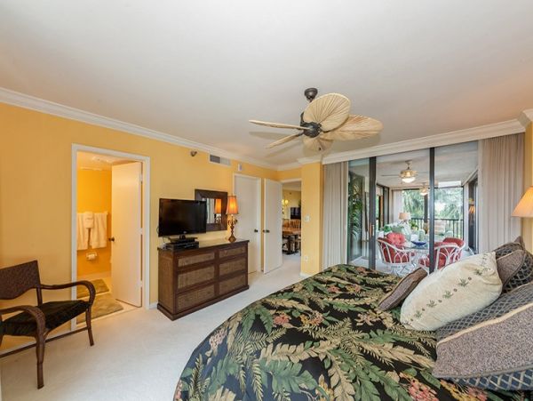 Naples Condo 1019799