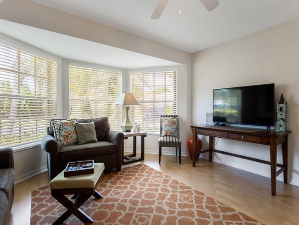 Naples Home 1019800