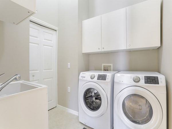 Naples Condo 1019802