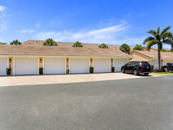 Naples Condo 1019802