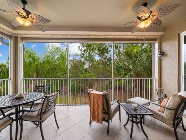 Naples Condo 1019805