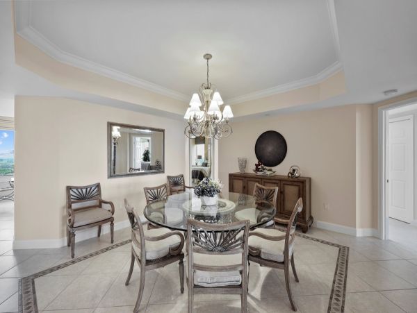 Elegant Gulf-View Condo in Naples with Stunning Views