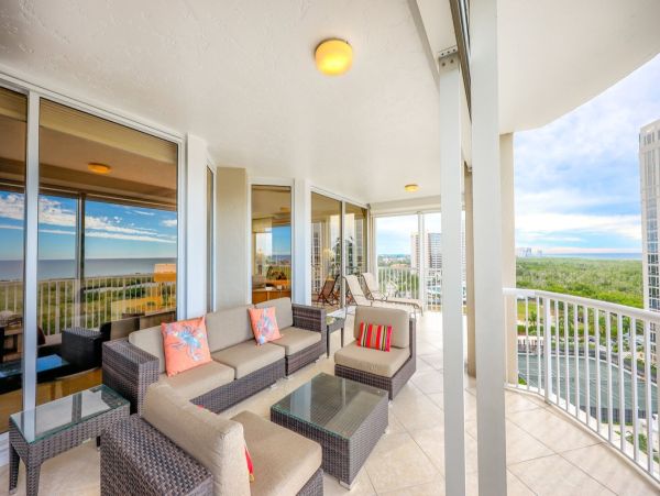 Elegant Gulf-View Condo in Naples with Stunning Views