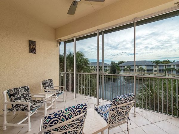 Naples Condo 1019807