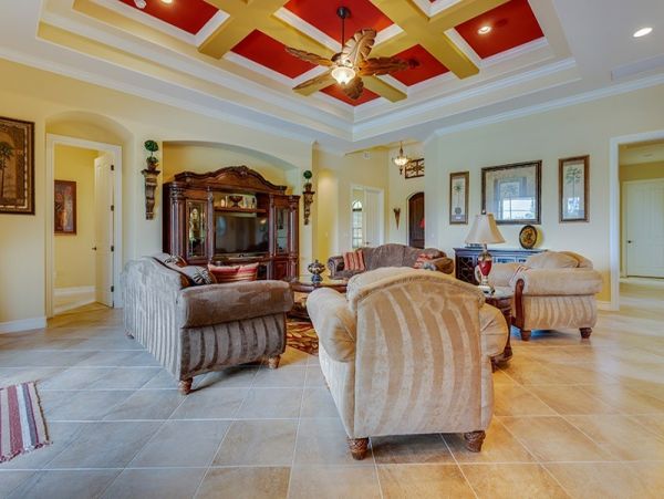 Naples Home 1019808