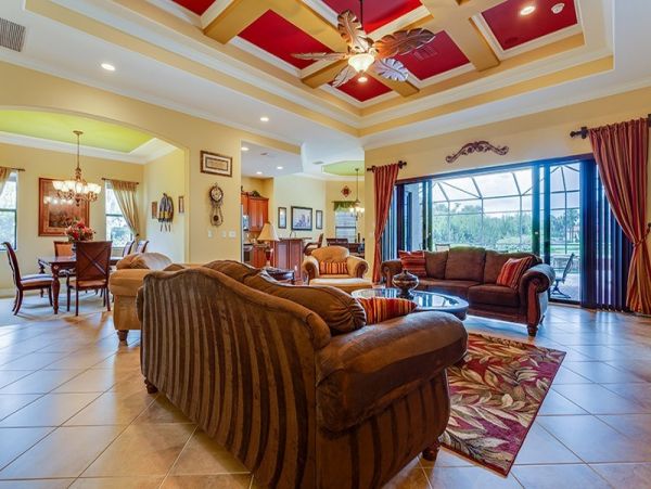 Naples Home 1019808