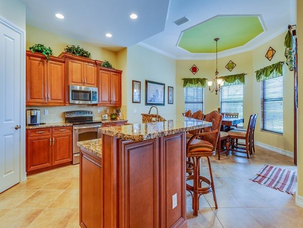 Naples Home 1019808
