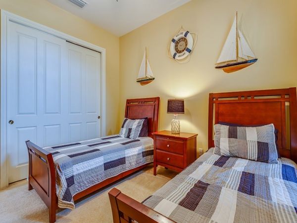 Naples Home 1019808