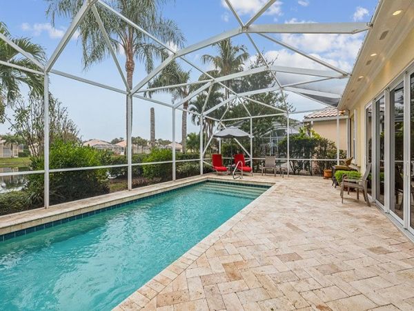 Naples Home 1019809
