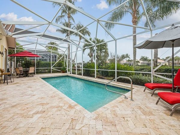 Naples Home 1019809