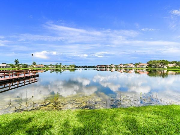 Naples Home 1019810