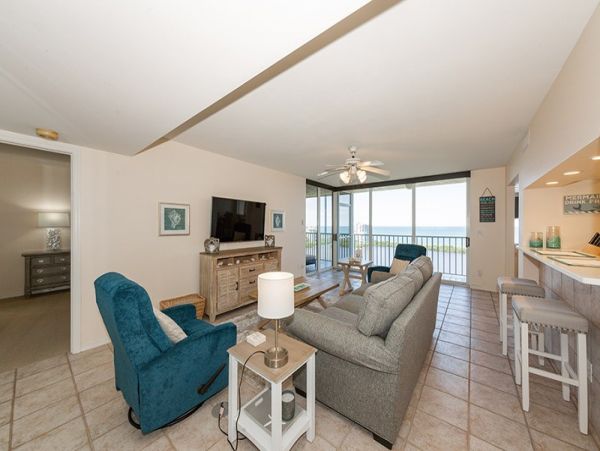 Naples Condo 1019811