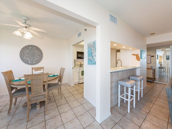 Naples Condo 1019811