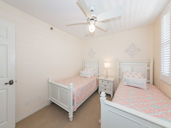 Naples Condo 1019811