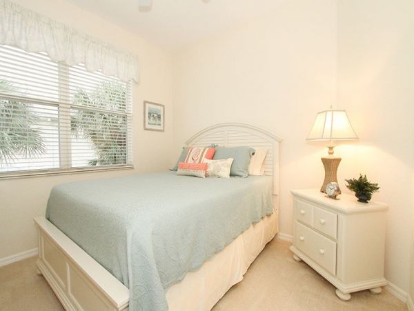 Naples Condo 1019812