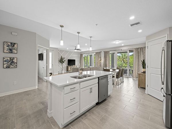Naples Condo 1019814