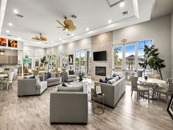 Naples Condo 1019814