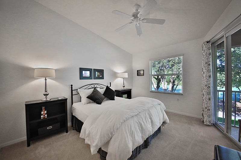 Naples Condo 1019815