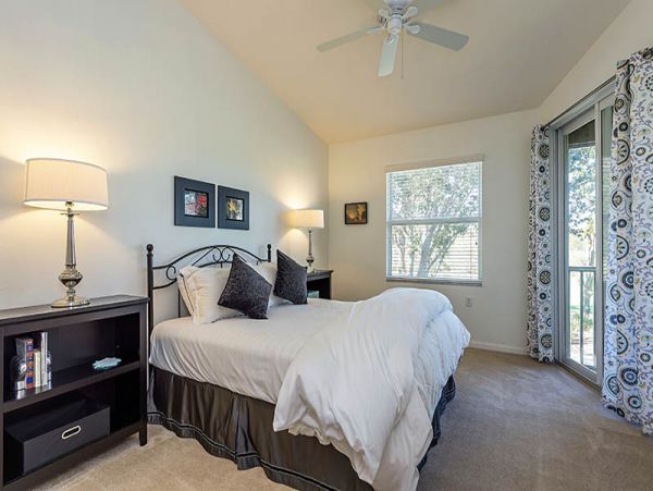 Naples Condo 1019815