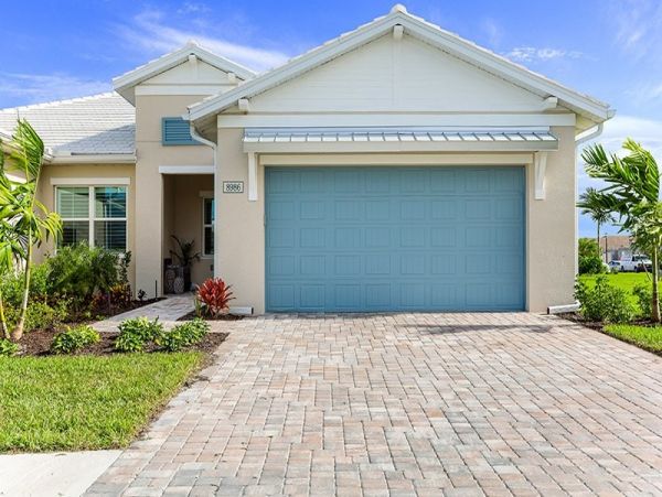 Naples Home 1019816