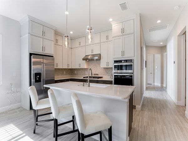 Naples Home 1019816