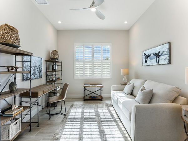 Naples Home 1019816