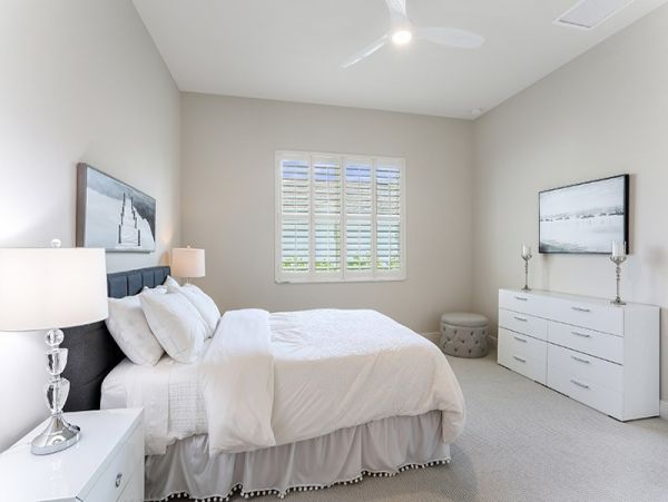 Naples Home 1019816