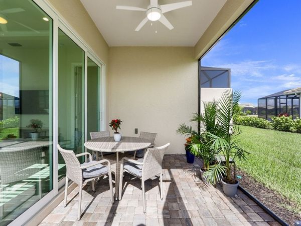 Naples Home 1019816