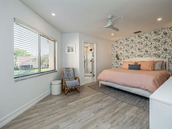 Naples Condo 1019817