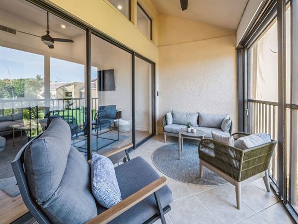 Naples Condo 1019817