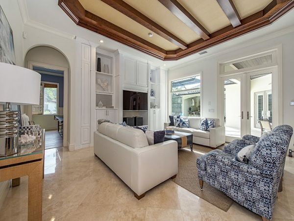 Gorgeous Vacation Home in Naples with Private Pool and Hot Tub