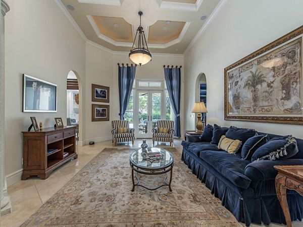Gorgeous Vacation Home in Naples with Private Pool and Hot Tub