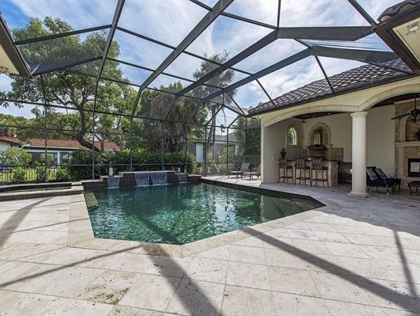 Gorgeous Vacation Home in Naples with Private Pool and Hot Tub