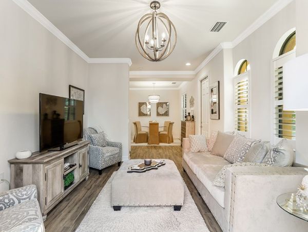Naples Home 1019821