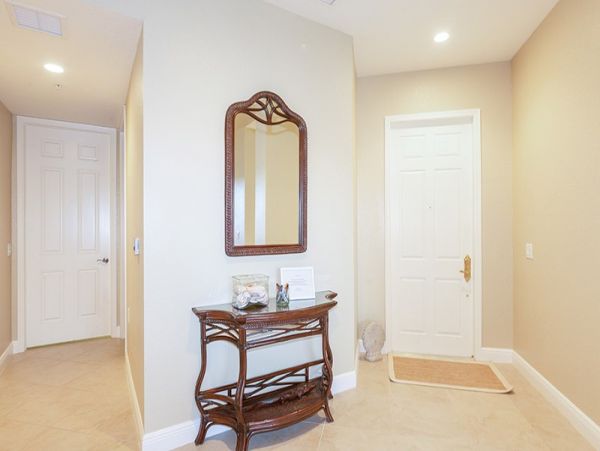 Naples Condo 1019822