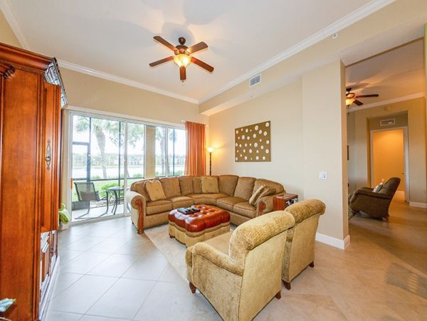 Naples Condo 1019822