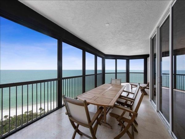 Bay Colony Club at the Biltmore Gulf Front sleeps 5