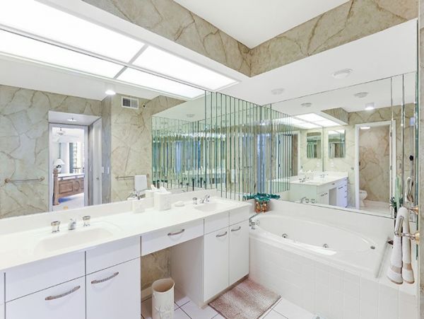 Naples Condo 1019830