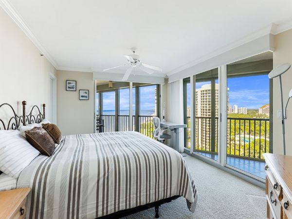 Naples Condo 1019830